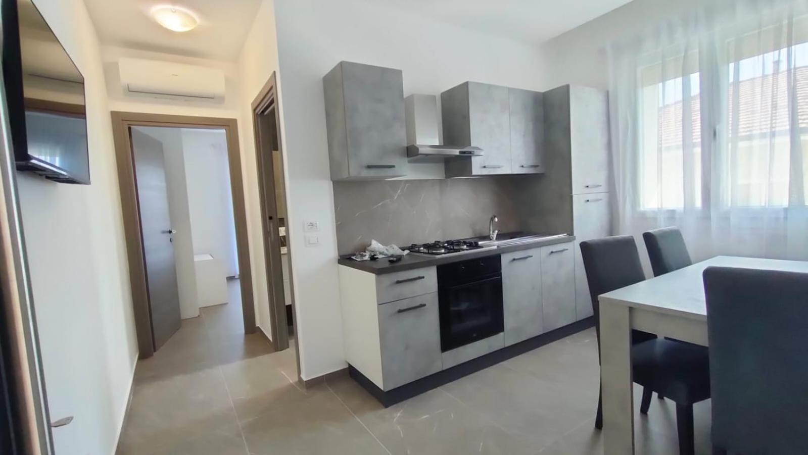 Villa Borghesi Suites Fronte Mare Rimini Eksteriør bilde