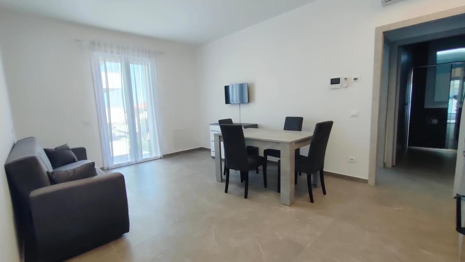 Villa Borghesi Suites Fronte Mare Rimini Eksteriør bilde