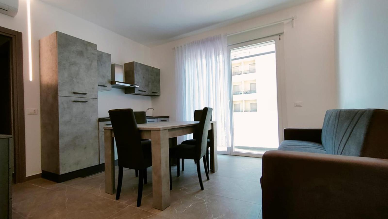Villa Borghesi Suites Fronte Mare Rimini Eksteriør bilde