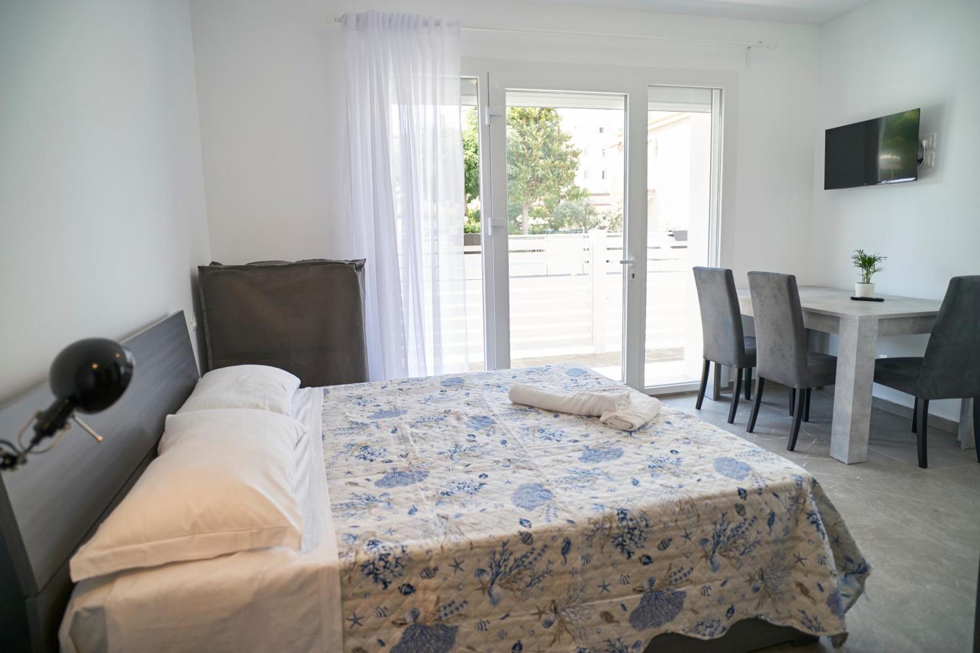 Villa Borghesi Suites Fronte Mare Rimini Eksteriør bilde