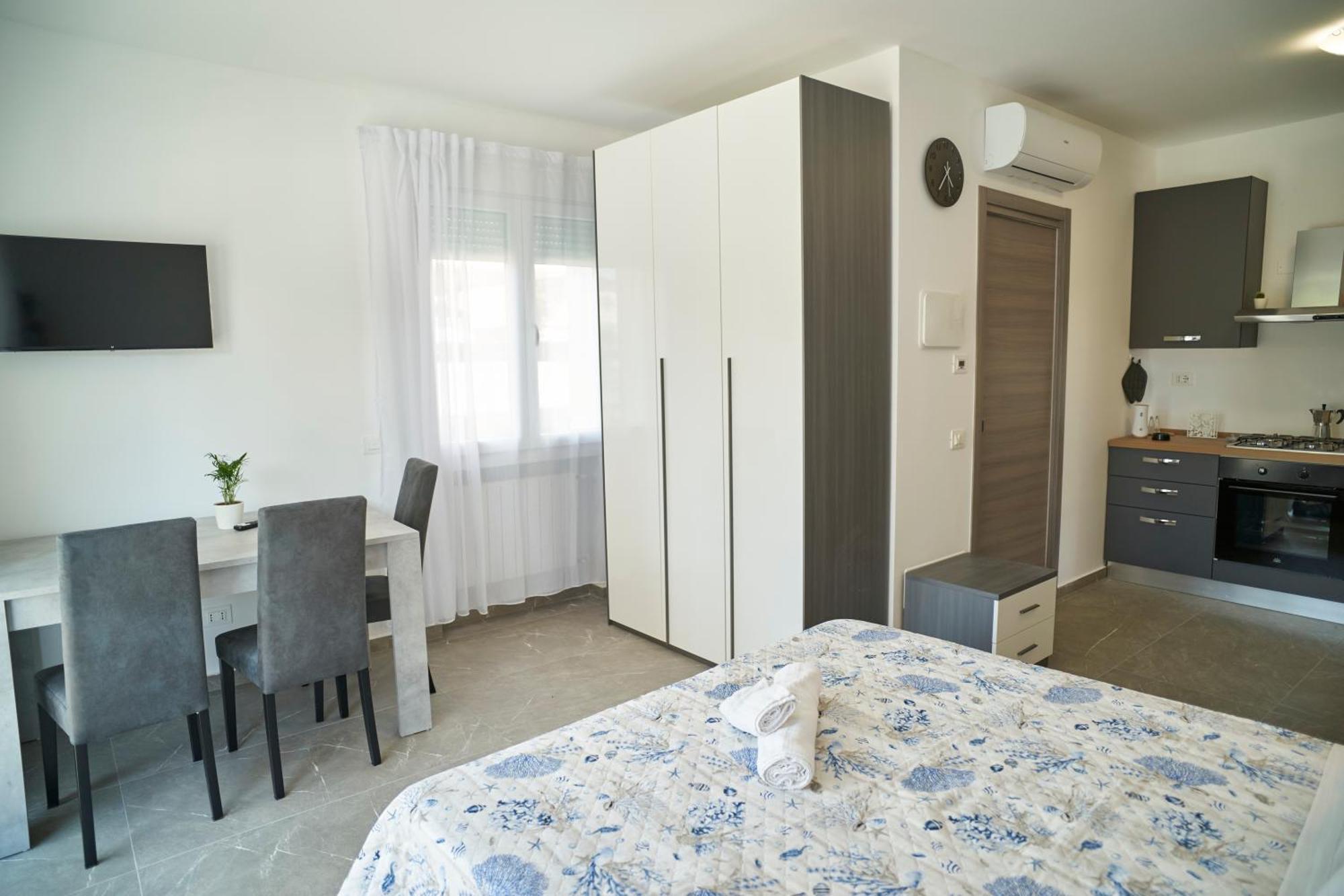 Villa Borghesi Suites Fronte Mare Rimini Eksteriør bilde