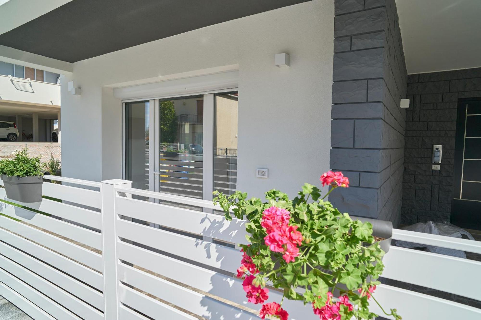 Villa Borghesi Suites Fronte Mare Rimini Eksteriør bilde